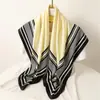 Bufanda Cuadrada Grande Geométrica Simple de Moda Estilo Europeo y Americano 90cm Bufanda de Seda Sarga Otoño e Invierno Chal Delgado Bufanda Rayada para Mujer