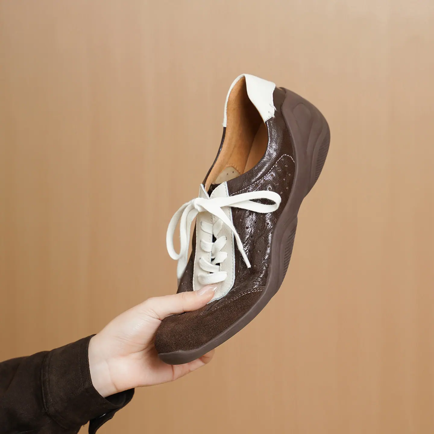 WQ_144_LQ_01.jpg