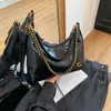 Bolso de Mano Nuevo Otoño 2026 Estilo Francés de Cuero con Cera al Aceite, Bolso Cruzado de Hombro Tipo Cubo para Mujer, Gran Capacidad, Versátil