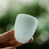 Bandeja de Cerâmica Verde Sombra Embossada Feita à Mão Bandeja para Gaiwan Conjunto de Chá Kung Fu Celadon Xícara do Anfitrião Xícara de Degustação Xícara de Chá Xícara da Feira