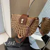 2026 Nueva Bolso Cruzado Casual de un Solo Hombro Tejido, Bolso Cruzado de Paja Semicircular Calado, Bolso de Playa para Mujer