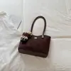 Nueva Bolso de Hombro Versátil Tejido Piel Suave Otoño 2026 Bolso de Viaje Bolso Tote para Mujer Gran Capacidad Retro