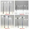 Modelo de Poste de Luz Simulado Lâmpada Emissora de Luz de Cabeça Única Luz de Rodovia Modelo Arquitetônico Micro-Paisagismo Lâmpada Metálica Emissora de Luz de Cabeça Dupla