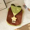 Gato Outono e Inverno Novo Roupa Anti-Queda Pet Fofo Estrela Pelúcia Aconchegante Espessada Roupa de Inverno Atacado Transfronteiriço