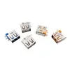 Base de enchufe lateral USB-A cuerpo largo de 19.5 pie de enchufe doblado lateralmente AF crimpado plano conector de puerto de carga A de goma blanca