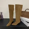 [] Botas de Salto Grosso Bico Fino Francês Acima do Joelho Botas Femininas 2026 Outono Novas Botas Cano Alto Arredondadas