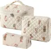 Bolsa Cosmética Portátil Grande Capacidade Floral Pequeno Armazenamento Algodão Acolchoado Portátil Flores Fofas Ins Viagem Estudantes