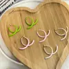 Aretes de plata bañados en oro real con gota de aceite, aretes vintage retro, sensación de lujo ligero de alta gama, al por mayor para mujer