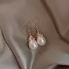 Brincos de Pérola em Forma de Gota de Água e Pétala, Modernos e Elegantes, Estilo Celebridade da Internet, Estilo Palaciano Retrô, Brincos Longos de Pérola em Forma de Gota de Água e Pétala