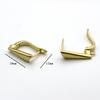 Novos acessórios de colar com pingente de clipe de orelha de pulseira de venda quente DIY acessórios de cobre estilo coreano fivela de orelha de cobre fundido triangular