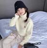 Suéter coreano para niña, invierno 2025, nuevo, estilo occidental, cuello alto, de una pieza, forrado con vellón de terciopelo, camisa de base de punto grueso