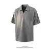 Camisa Polo Masculina de Verão 2026 com Textura e Listras Torcidas de Manga Curta com Decote V Casual Versátil Camiseta Atacado