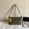 Bolso tote de axila estilo bosque de gran capacidad vintage para mujer, nuevo bolso de hombro de moda de color liso de otoño 2026 para mujer