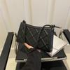 Elegante Bolso de Mujer con Relieve de Patrón de Diamantes, Bolso de Hombro Sencillo de Color Sólido, Bolso de Axila Versátil Estilo Coreano Nuevo para Verano 2026 para Mujer