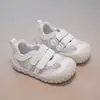 Zapatillas Deportivas de Malla Transpirable para Niños y Niñas de 3-6 Años, Zapatos Blancos Antideslizantes de Suela Suave, Zapatos Casuales Ligeros