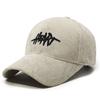 Gorra de béisbol con letras bordadas para mujer, estilo coreano de invierno, nuevo estilo, gorra pequeña para todo tipo de partidos, sombrero de pana para el sol, sombrero moderno para hombre.