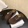 Zapatos de mujer estilo Birkenstock sin cordones, diseño clásico, suela suave, estilo mula, nueva colección 2026, que aumentan la altura, diseño de punta moderno
