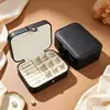 Caja de joyería portátil directa de fábrica con espejo, caja de joyería de lujo de alta gama, caja de almacenamiento de pulsera de cristal, collar, pendientes al por mayor