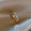 Anillo de circonita cúbica con forma de corazón hueco, chapado en oro auténtico, para mujer, ligero, de lujo, combina con todo, de moda, diseño de nicho de alta gama, anillo abierto