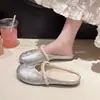 Sandalias planas de nuevo estilo, zapatos tipo mula, sandalias cerradas sin cordones inspiradas en Chanel para mujer, perla 2026