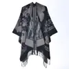 Otoño e Invierno 2026 Nuevo Chal Bufanda Jacquard Versátil Estampado Imitación Cachemir Chal de Doble Cara Tendencia Europea y Americana