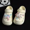 Novos Sapatos com Buracos de Cura de Dopamina Femininos Adoráveis Óculos Coelho Roupa de Verão Fofa Divertida Sandálias Slip-on