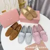 Novos Mocas Slip-On de Couro Genuíno com Laço para Verão 2026 para Mulheres, Sapatos Casuais Fashion Versáteis de Salto Baixo