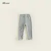 Calças de Primavera e Outono para Meninas, Estilo Coreano Moderno, Novas Calças Confortáveis e Macias com Estampa de Coelho, Leggings de Comprimento 9/10