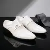 Sapatos Masculinos de Couro Casuais Fechados, Estilo Britânico Formal de Negócios, Bico Fino Brilhante, Transpiráveis, Cruzados na Fronteira 25308