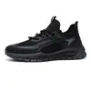 Sapatos masculinos de malha tecida para o verão 2025 nova moda malha esportiva sapatos masculinos ocos casuais sapatos respiráveis baixos masculinos