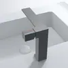 Torneira Minimalista de Cobre para Lavatório Quente e Frio, Torneira para Lavatório de Embutir na Cor Cinza Chumbo para Uso Doméstico
