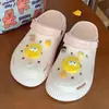 Sandálias Croc Femininas de Verão Dopamina DIY Calçados Outerwear Solado Macio Estudante Plataforma Antiderrapante Baotou Estudantes Sandálias Fofas