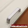 Mango de aleación de aluminio alargado en forma de U para gabinete de espacio redondo moderno simple de una palabra mate puerta de armario manija oculta oscura