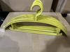Percha de ropa para el hogar, color macarrón, soporte para ropa, percha de plástico semicircular sin costuras, percha antideslizante