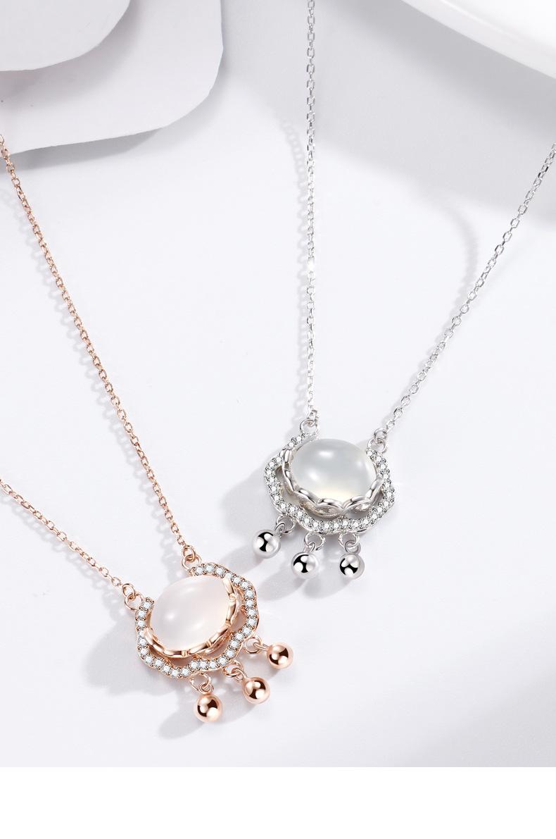 白玉髓长命锁_07