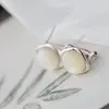 Joyería de plata al por mayor Nafoge incrustada con concha blanca natural pendientes cuadrados geométricos de plata moda para mujer pendientes de plata de ley 925