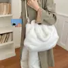Estilo preguiçoso bolsa de grande capacidade para o dia a dia outono e inverno pelúcia estudante bolsa transversal ins cor sólida bolsa peluda bolsa de ombro único mulheres