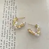Brincos de Pérola Estilo Francês Luxo Leve Inspirados em Chanel, Brincos Torcidos de Design Exquisito de Alta Qualidade, Acessórios de Orelha Versáteis de Nicho para o Verão