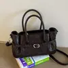 Moda Outono 2026 Nova Bolsa de Mão Retrô de Grande Capacidade Nicho Luxo Leve Versátil para o Dia a Dia Ombro Único Transversal