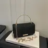 Bolso Cruzado de Hombro Único Nuevo, Elegante y de Moda 2025 con Solapa de Color Puro Vintage y Bolso de Mano Texturizado