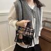 Mochila Escolar Casual Urbana de Moda 2025 Nueva a Cuadros Vintage Moda Colegio Senmeng Viaje Mochila de Mujer