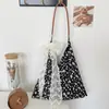 5642 Bolsa de Lona Literária Coreana de Nicho Retrô Floral com Cores Contrastantes Doce e Versátil Estudante Ombro Transversal