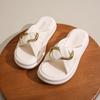 Pantuflas de estiércol para mujer, novedad de verano 2025, sandalias y pantuflas de moda con falda, pequeñas pantuflas elegantes de una sola palabra estilo Chanel.