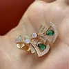 Brincos Esmeralda Populares da Baohome para Mulheres, Banhados a Ouro Rosa 18K, Cheios de Diamantes, Elegantes em Forma de Leque, Estilo Ins Versátil, Venda Direta da Fábrica