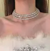 Collar de Perlas y Circonita de Lujo Ligero y de Alta Gama, Cadena Audaz y Elegante para la Clavícula, Set de Aretes para Vestido de Noche Accesorios para Mujer