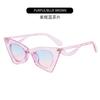 Gafas de sol de ojo de gato triangulares transfronterizas nuevas 2022 Gafas de sol de moda para mujer estilo ins europeo y americano con patilla hueca de ola