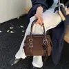 Nova Bolsa de Ombro Retro para Outono de 2026, Bolsa de Braço Feminina para o Dia a Dia, Bolsa Tote Boston de Grande Capacidade da Moda