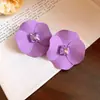 Brincos de Flor com Cravação de Diamantes Pintados em Spray Prata, Brincos Simples e Modernos Estilo Férias na Praia de Verão, Brincos de Nicho de Alta Qualidade