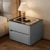 Mesita de noche inteligente para dormitorio del hogar, nuevo modelo 2026, lujo ligero con sensación de alta gama, gabinete popular de madera maciza con carga inalámbrica para dormitorio principal