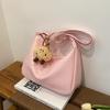 Bolsa Popular de Gran Capacidad para Mujer 2024 Nuevo Bolso de Hombro Cruzado Versátil de Estilista Bolso Tote Simple de Texto para Mujer